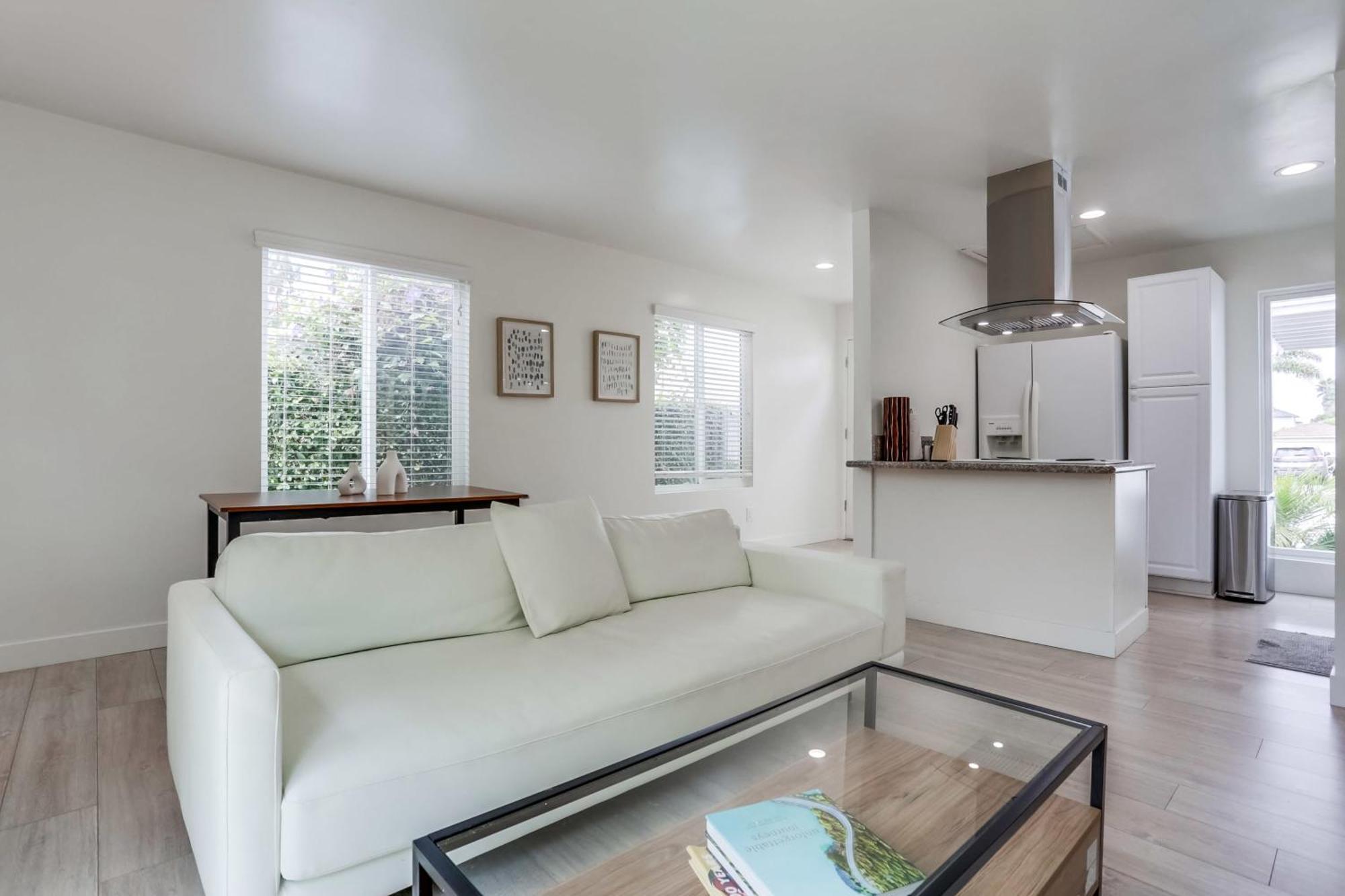 Holiday home A-c 3 Blocks To Ocean Downtown La Jolla Remodel *