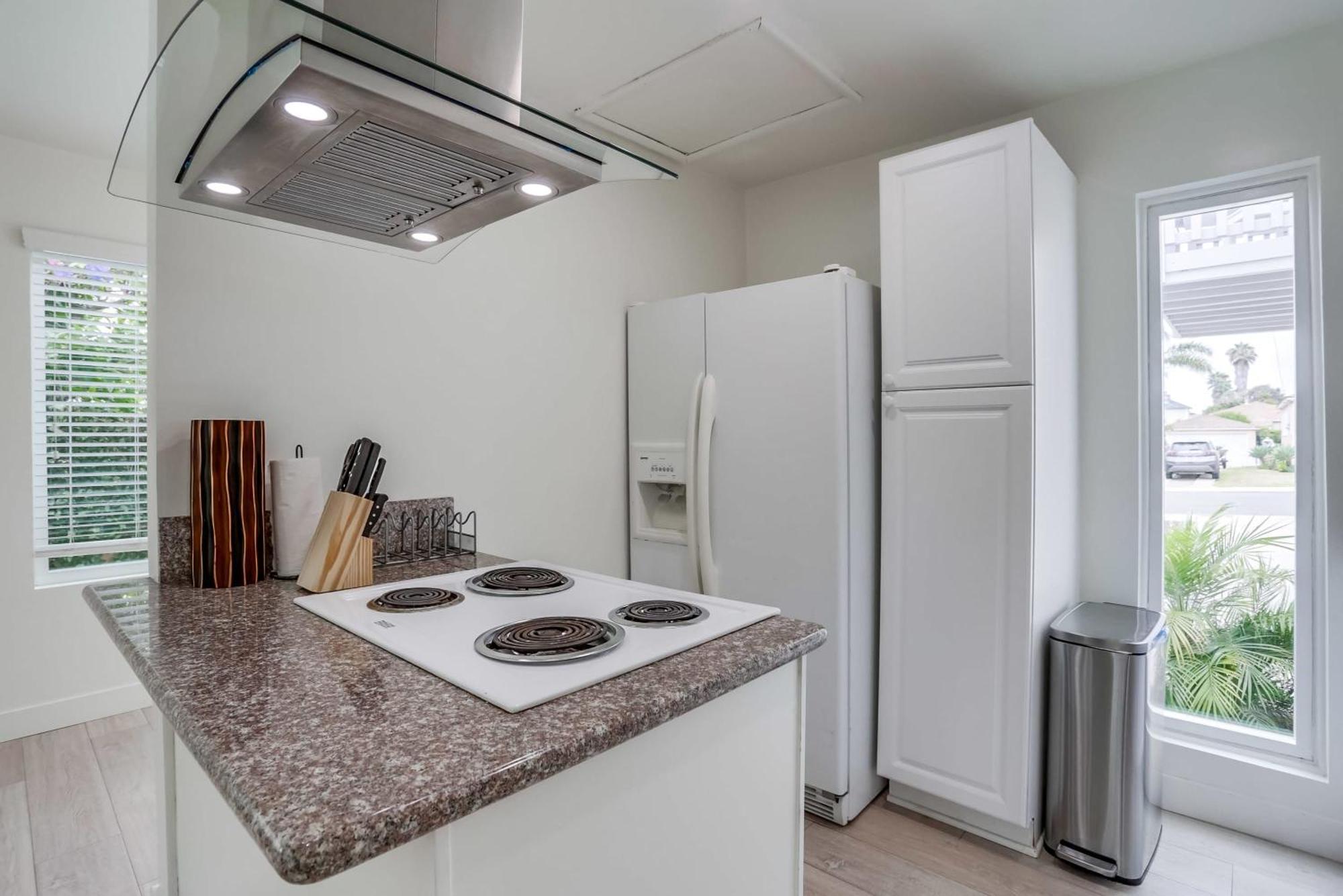 A-c 3 Blocks To Ocean Downtown La Jolla Remodel San Diego